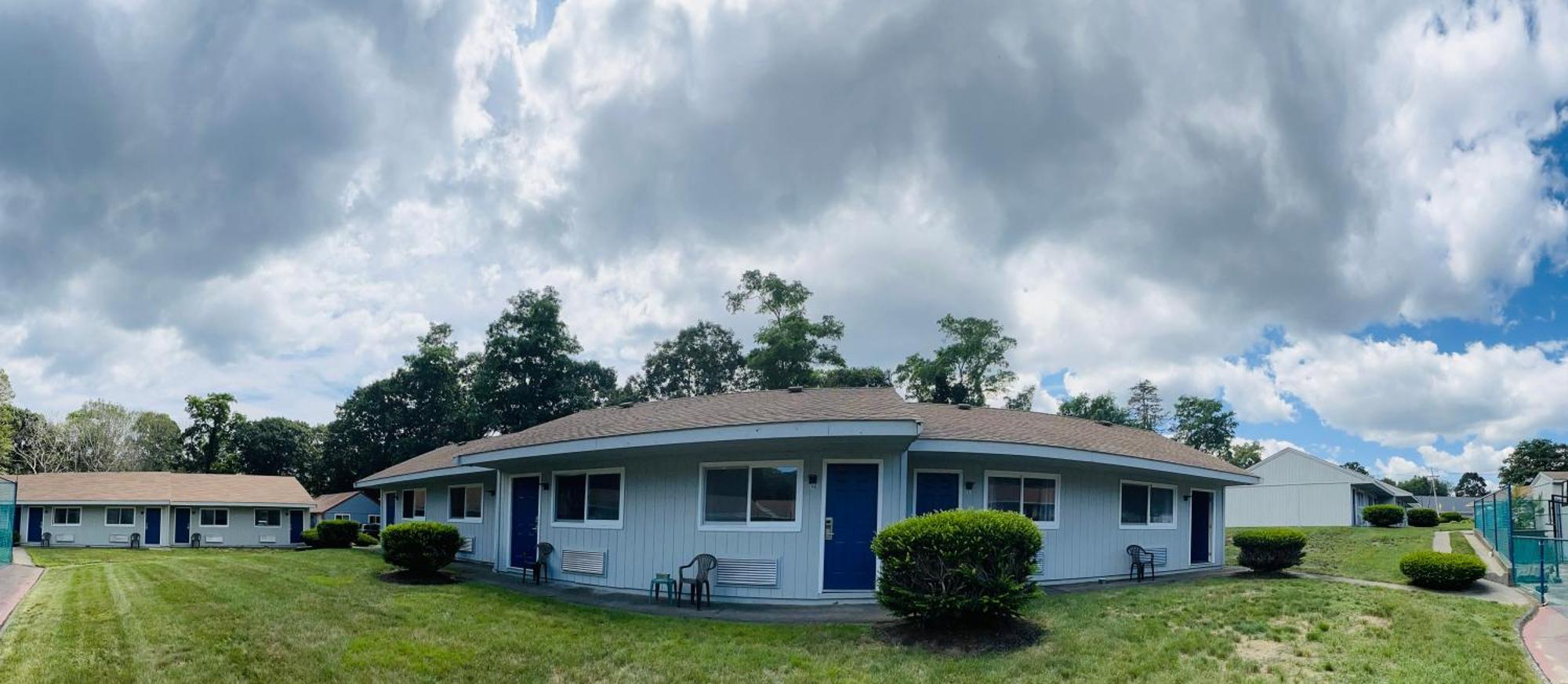 Captain'S Lodge Motel グロスター エクステリア 写真